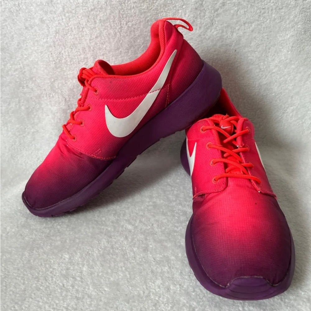 Nike Roshe One Ombre Gradient Sneakers Size 7.5